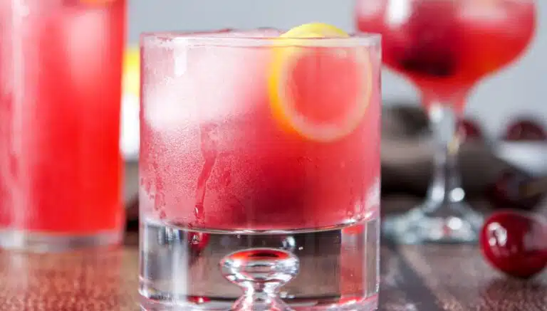 Shake Things Up: 21 Vodka Drinks That’ll Rock Your Next Party